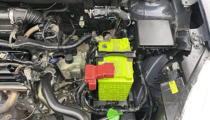 2021 Maruti Swift VXI AMT, Petrol, Automatic, 72,337 km, Engine View - Left