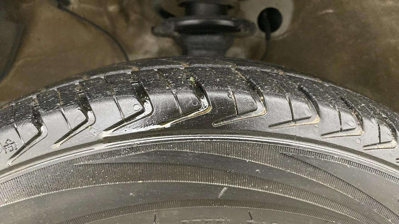 2023 Maruti Alto K10 VXI CNG, CNG, Manual, 35,940 km, Left Front Tyre Tread