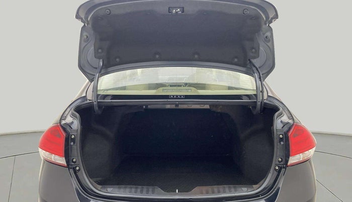 2019 Maruti Ciaz ALPHA  AT 1.5 SHVS PETROL, Petrol, Automatic, 37,052 km, Boot Door Open