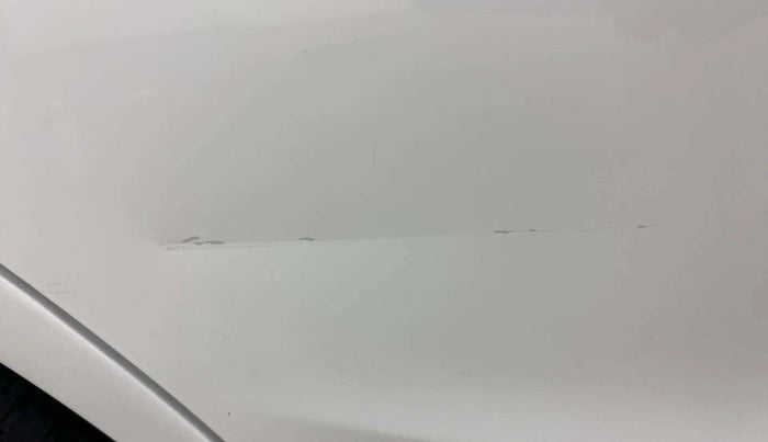 2014 Honda Brio S MT, Petrol, Manual, 51,105 km, Right rear door - Slightly dented