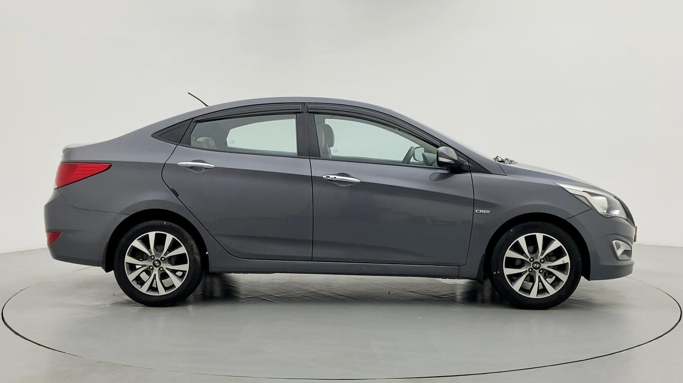 2015 Hyundai Verna FLUIDIC 1.6 CRDI S (o), Diesel, Manual, 63,476 km, Right Side View