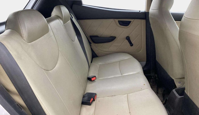 2018 Hyundai Eon ERA +, Petrol, Manual, 99,804 km, Right Side Rear Door Cabin