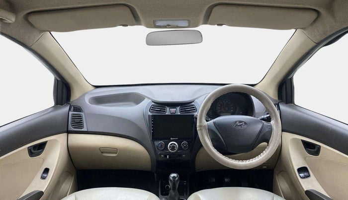 2018 Hyundai Eon ERA +, Petrol, Manual, 99,804 km, Dashboard