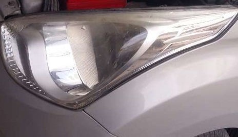 2018 Hyundai Eon ERA +, Petrol, Manual, 99,804 km, Left headlight - Faded