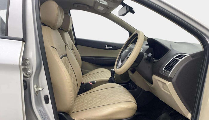 2014 Hyundai i20 ASTA 1.2, Petrol, Manual, 72,317 km, Right Side Front Door Cabin