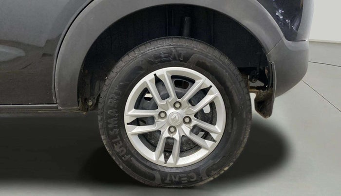 2024 Renault TRIBER RXT, Petrol, Manual, 18,175 km, Left Rear Wheel