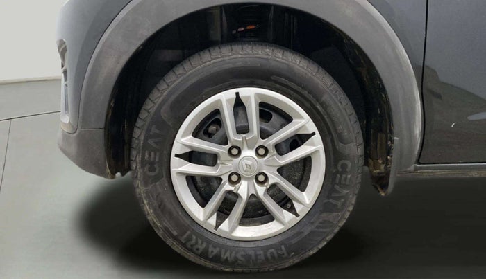 2024 Renault TRIBER RXT, Petrol, Manual, 18,175 km, Left Front Wheel