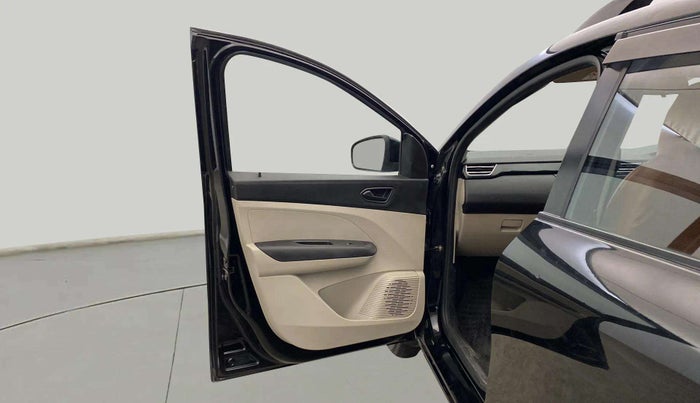 2024 Renault TRIBER RXT, Petrol, Manual, 18,175 km, LHS Front Door
