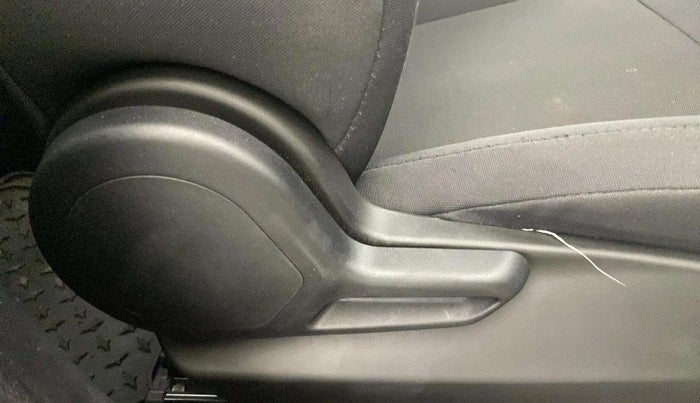 2024 Tata NEXON Pure S 1.2 Revotron 6AMT, Petrol, Automatic, 5,205 km, Driver Side Adjustment Panel