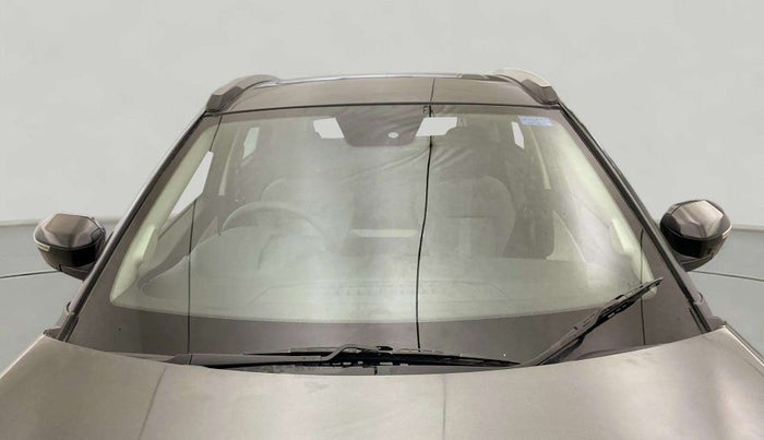 2024 Tata NEXON Pure S 1.2 Revotron 6AMT, Petrol, Automatic, 5,205 km, Front Windshield