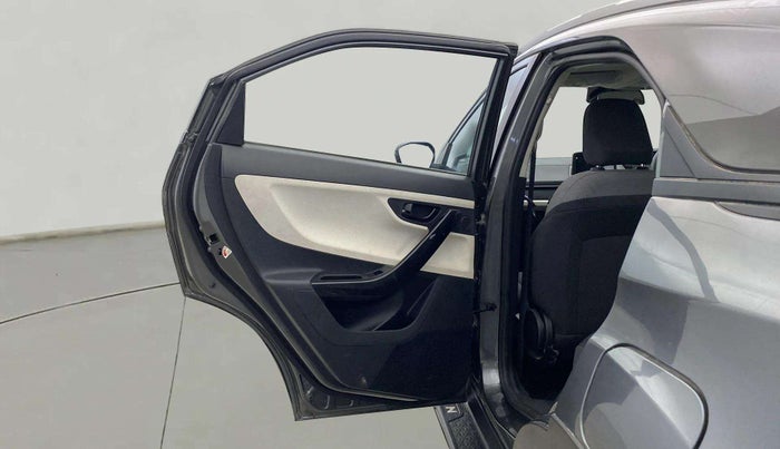 2024 Tata NEXON Pure S 1.2 Revotron 6AMT, Petrol, Automatic, 5,205 km, LHS Rear Door