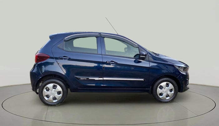 2022 Tata Tiago XT CNG, CNG, Manual, 45,165 km, Right Side View
