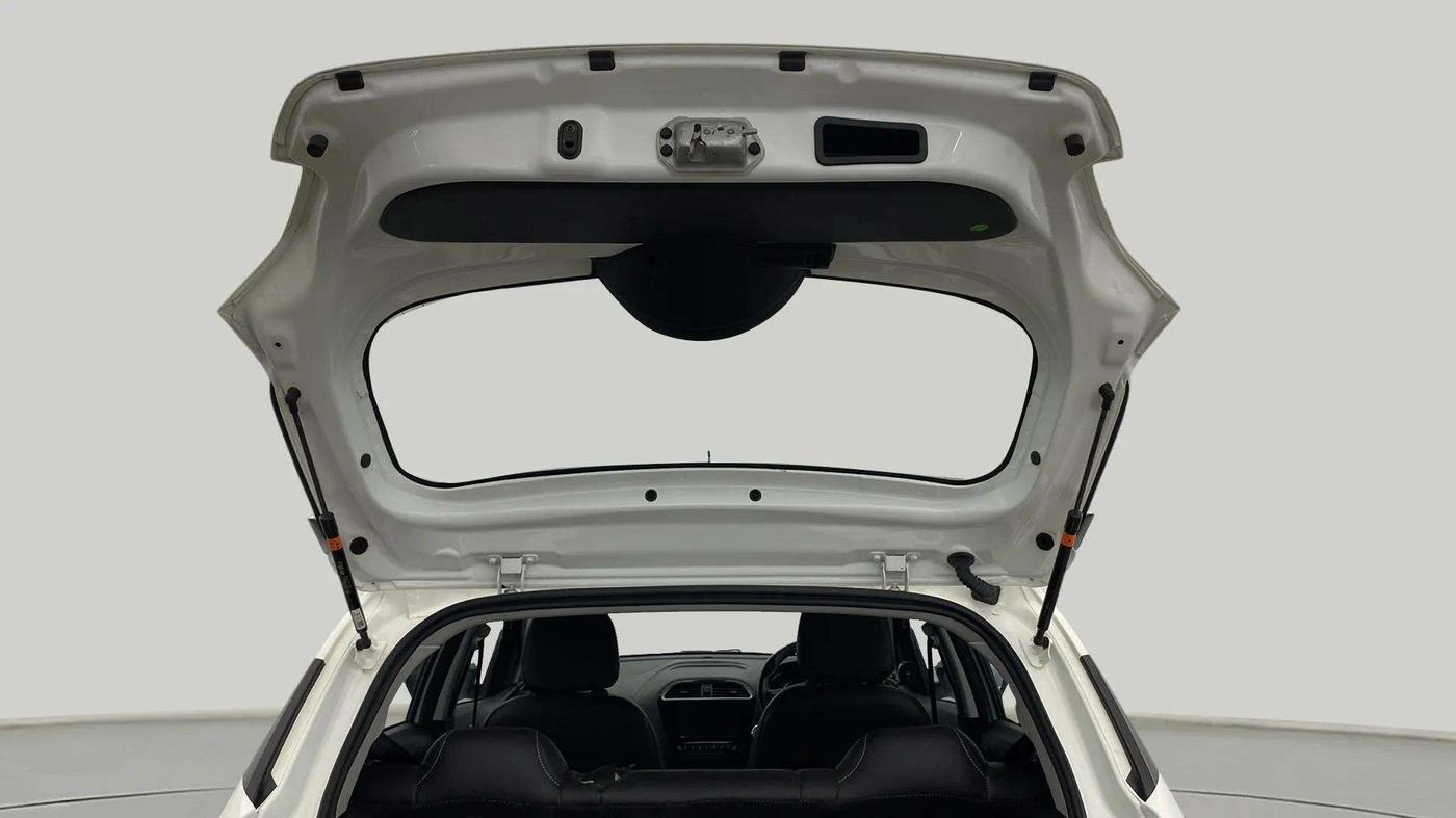 2024 Tata TIAGO NRG  NRG XZA CNG, CNG, Automatic, 19,611 km, Boot Door Open