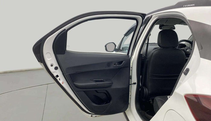 2024 Tata TIAGO NRG  NRG XZA CNG, CNG, Automatic, 19,611 km, LHS Rear Door