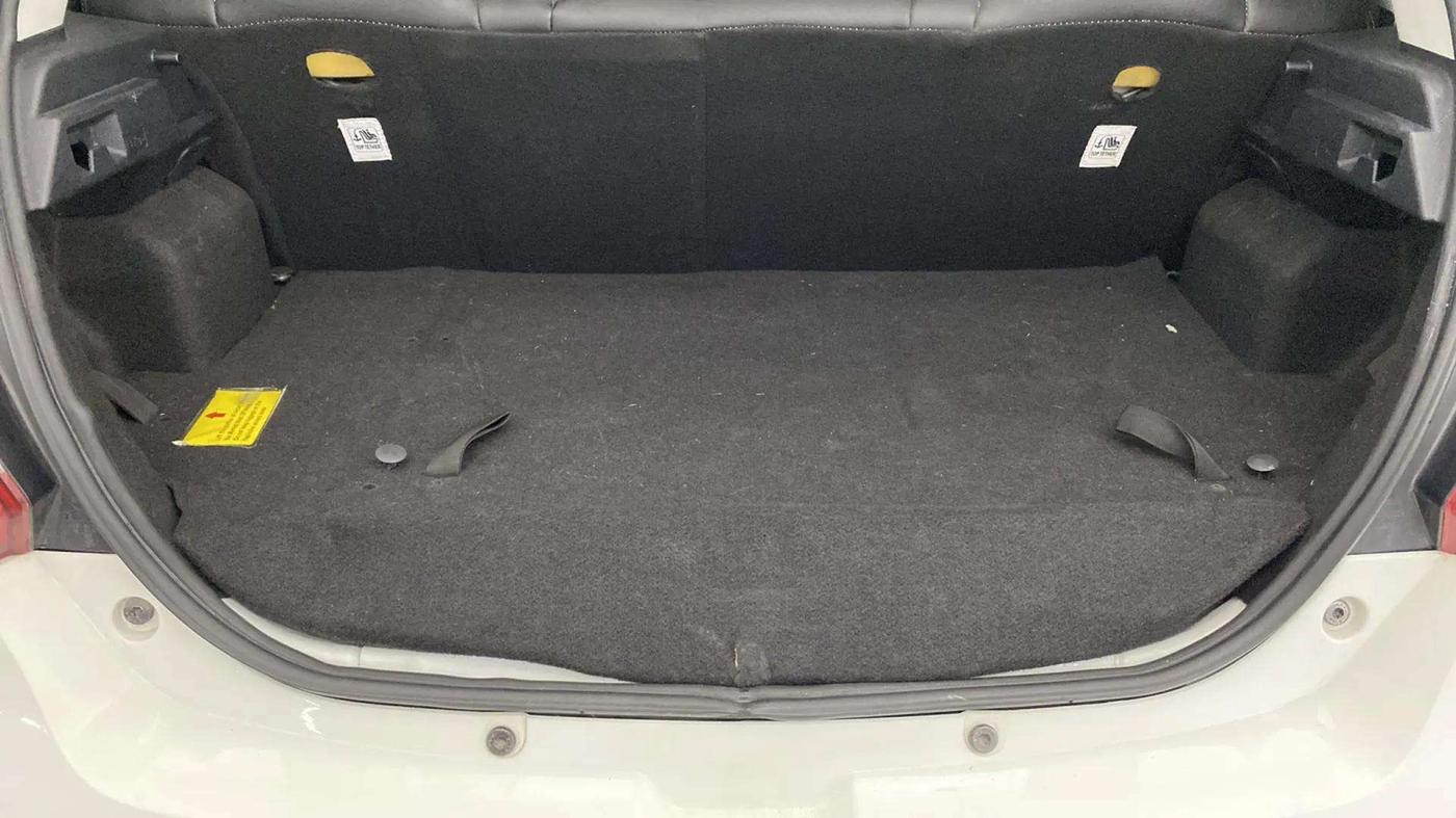 2024 Tata TIAGO NRG  NRG XZA CNG, CNG, Automatic, 19,611 km, Boot Inside