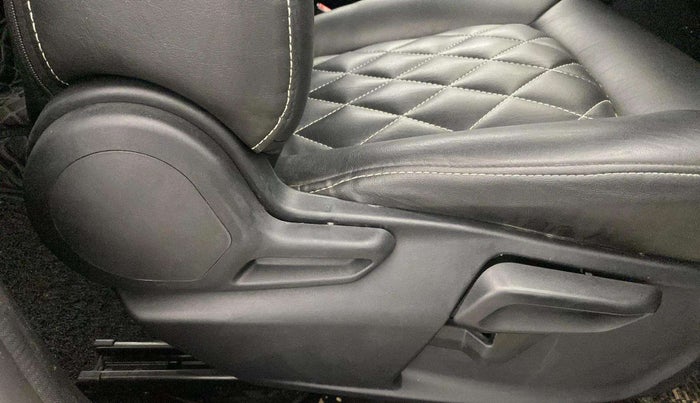 2024 Tata TIAGO NRG  NRG XZA CNG, CNG, Automatic, 19,611 km, Driver Side Adjustment Panel