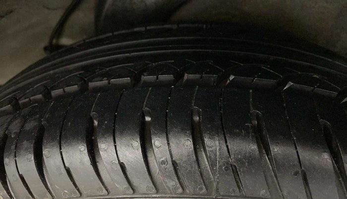 2014 Hyundai i20 ASTA 1.2, Petrol, Manual, 37,524 km, Left Rear Tyre Tread