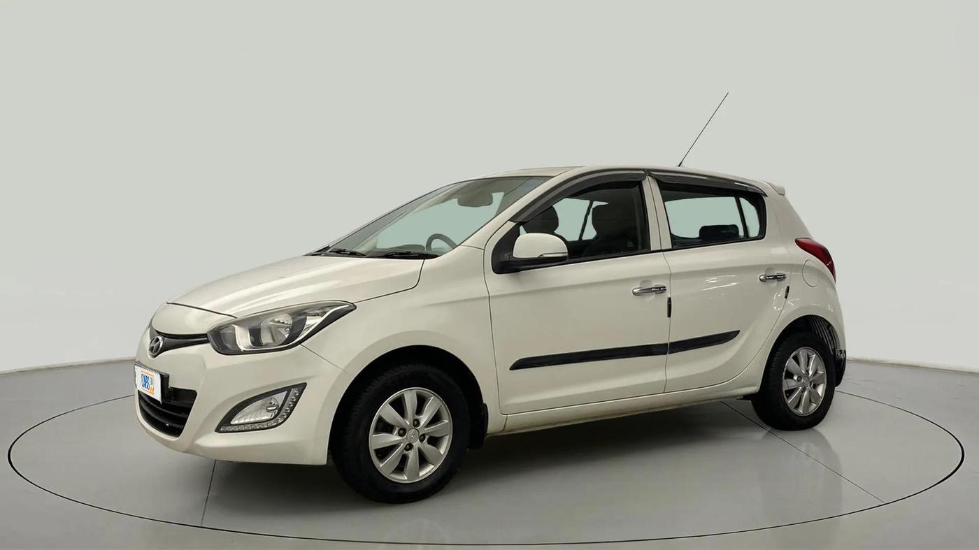 2014 Hyundai i20 ASTA 1.2, Petrol, Manual, 37,768 km, Left Front Diagonal