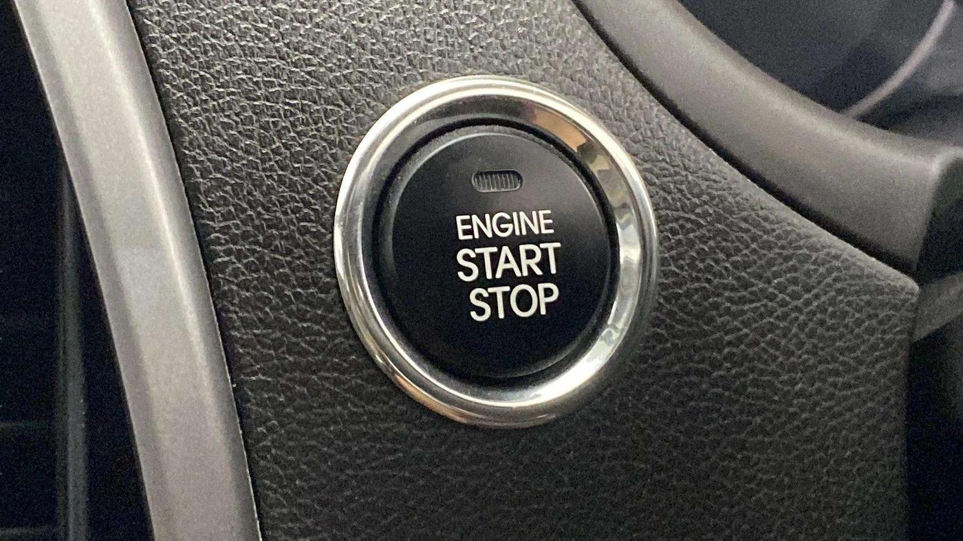 2014 Hyundai i20 ASTA 1.2, Petrol, Manual, 37,768 km, Keyless Start/ Stop Button