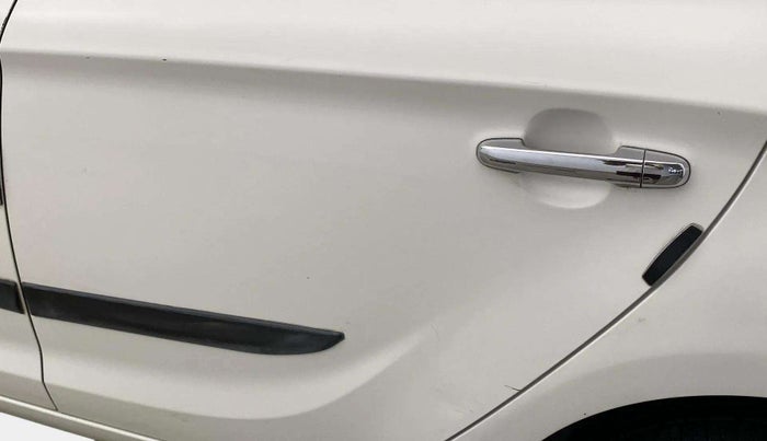 2014 Hyundai i20 ASTA 1.2, Petrol, Manual, 37,524 km, Rear left door - Minor scratches