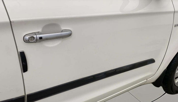2014 Hyundai i20 ASTA 1.2, Petrol, Manual, 37,524 km, Driver-side door - Minor scratches