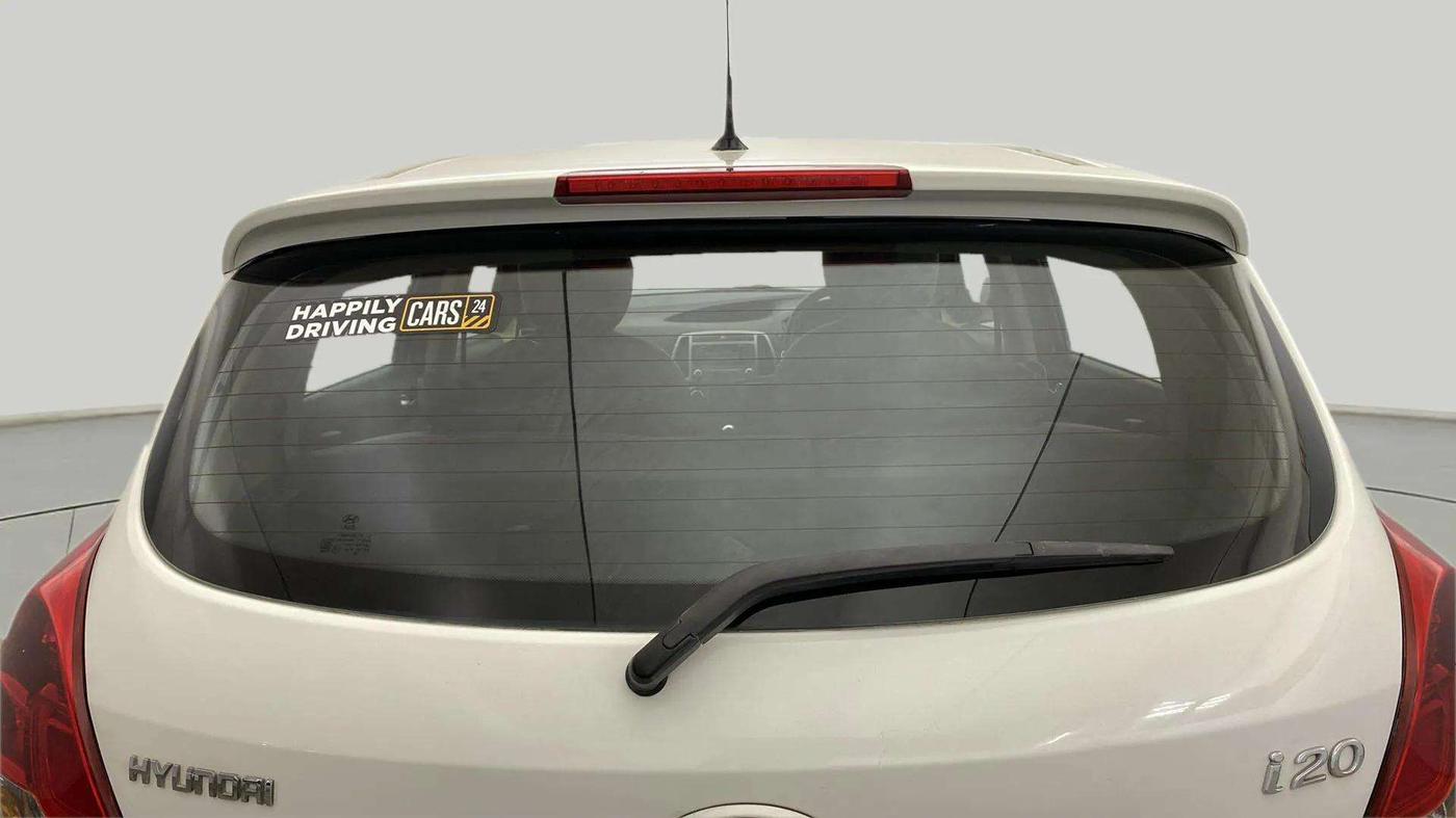 2014 Hyundai i20 ASTA 1.2, Petrol, Manual, 37,768 km, Rear Windshield