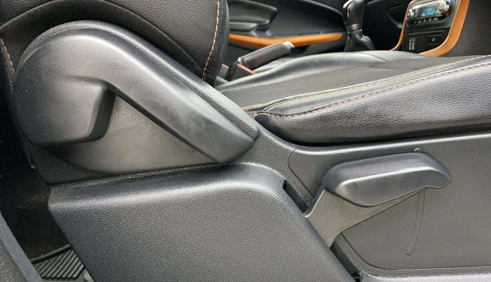 2019 Ford Ecosport TITANIUM 1.5L SPORTS(SUNROOF) DIESEL, Diesel, Manual, 86,320 km, Driver Side Adjustment Panel