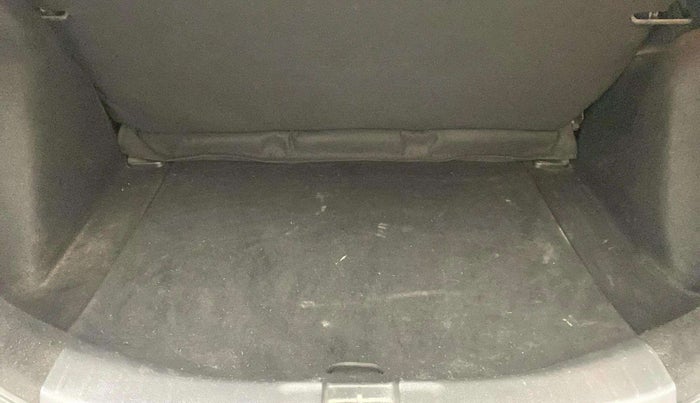 2017 Honda Jazz 1.2L I-VTEC V, Petrol, Manual, 45,774 km, Boot Open Zoomed View