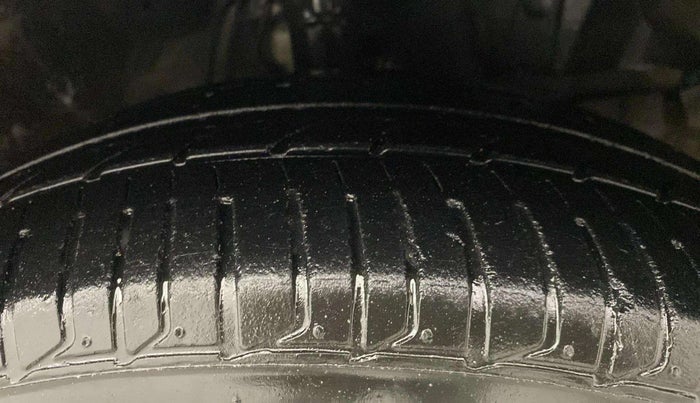 2017 Honda Jazz 1.2L I-VTEC V, Petrol, Manual, 45,774 km, Right Front Tyre Tread