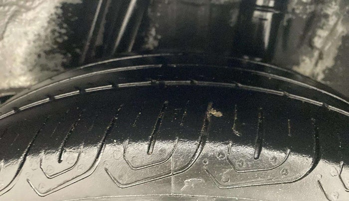2017 Honda Jazz 1.2L I-VTEC V, Petrol, Manual, 45,774 km, Left Rear Tyre Tread