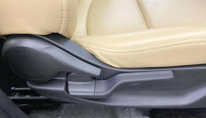 2024 Honda Amaze 1.2L I-VTEC VX CVT, Petrol, Automatic, 5,171 km, Driver Side Adjustment Panel