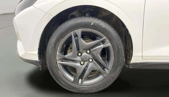 2022 Hyundai NEW I20 SPORTZ 1.2 MT, Petrol, Manual, 36,374 km, Left Front Wheel