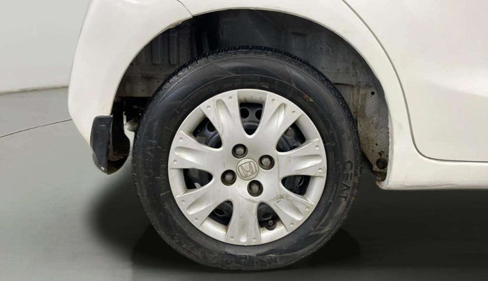2013 Honda Brio S MT, Petrol, Manual, 80,224 km, Right Rear Wheel
