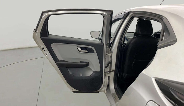 2020 Tata ALTROZ XZ PETROL, CNG, Manual, 44,918 km, LHS Rear Door