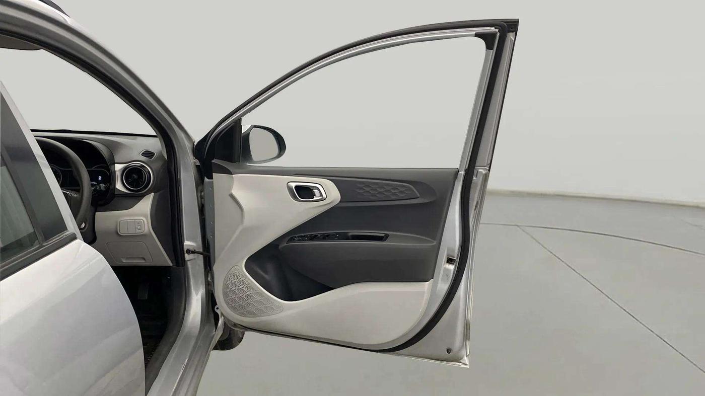 2019 Hyundai GRAND I10 NIOS SPORTZ AMT 1.2 KAPPA VTVT, Petrol, Automatic, 69,230 km, RHS Front Door