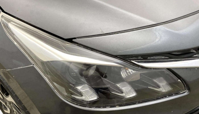2022 Maruti Baleno ALPHA 1.2 AGS, Petrol, Automatic, 20,669 km, Right headlight - Minor scratches