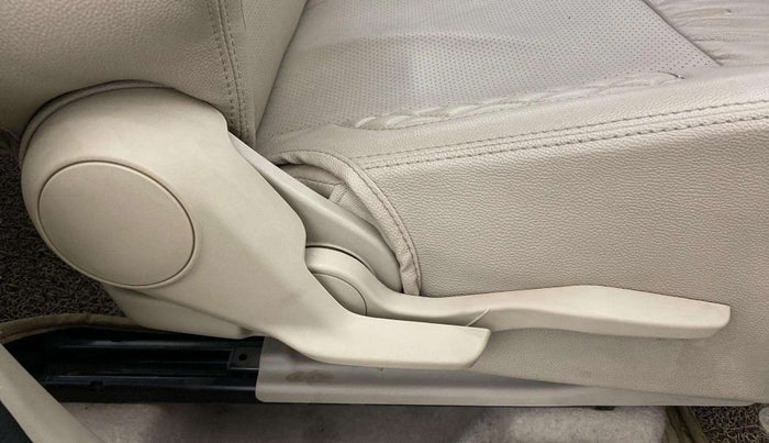 2021 Maruti Dzire VXI, Petrol, Manual, 30,893 km, Driver Side Adjustment Panel
