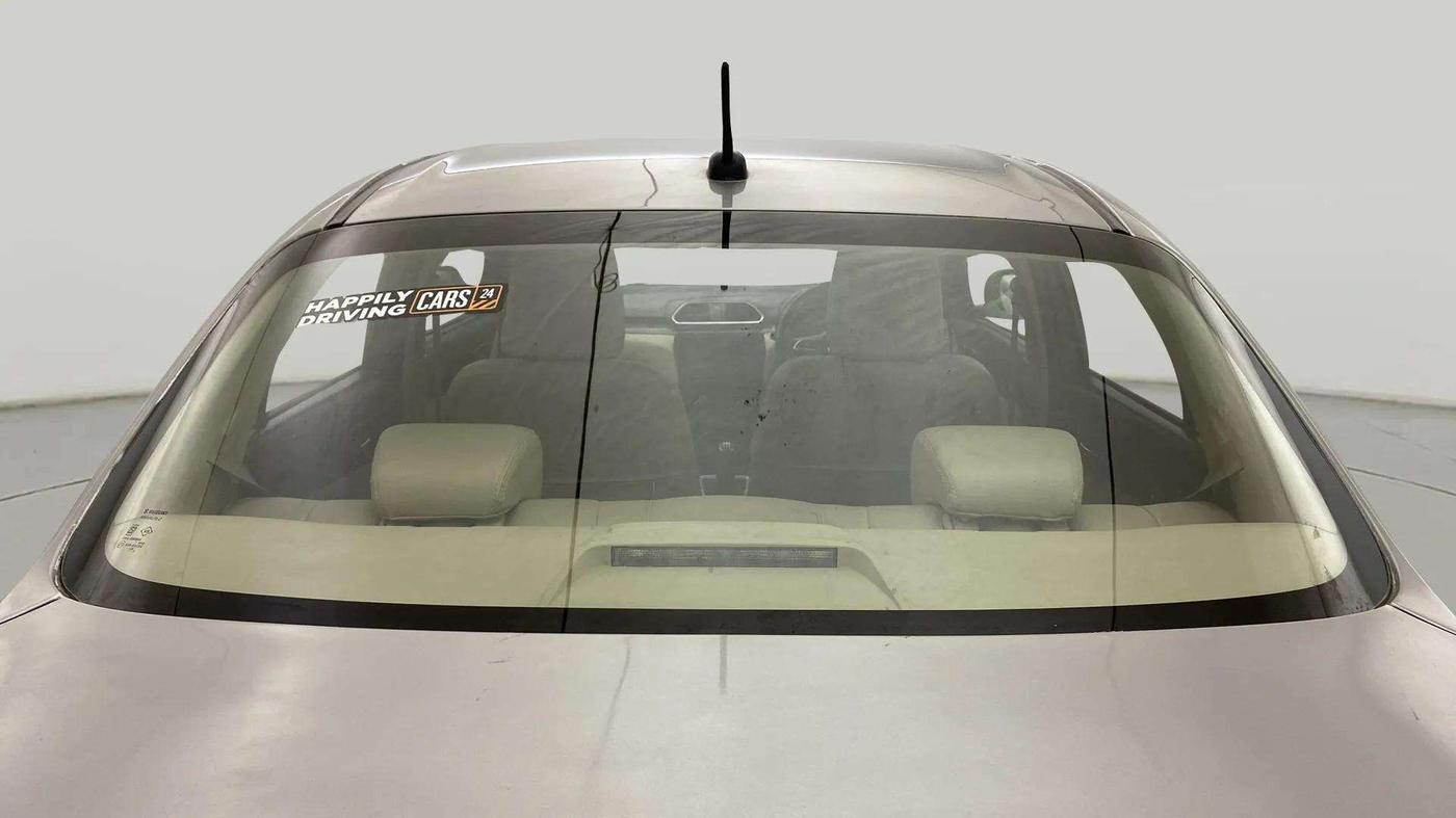 2021 Maruti Dzire VXI, Petrol, Manual, 30,893 km, Rear Windshield
