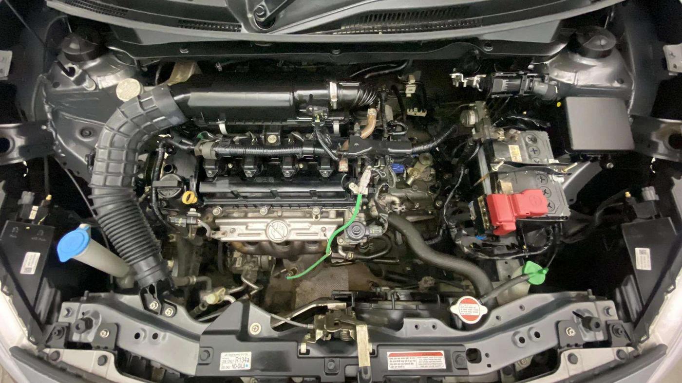 2021 Maruti Dzire VXI, Petrol, Manual, 30,893 km, Engine View