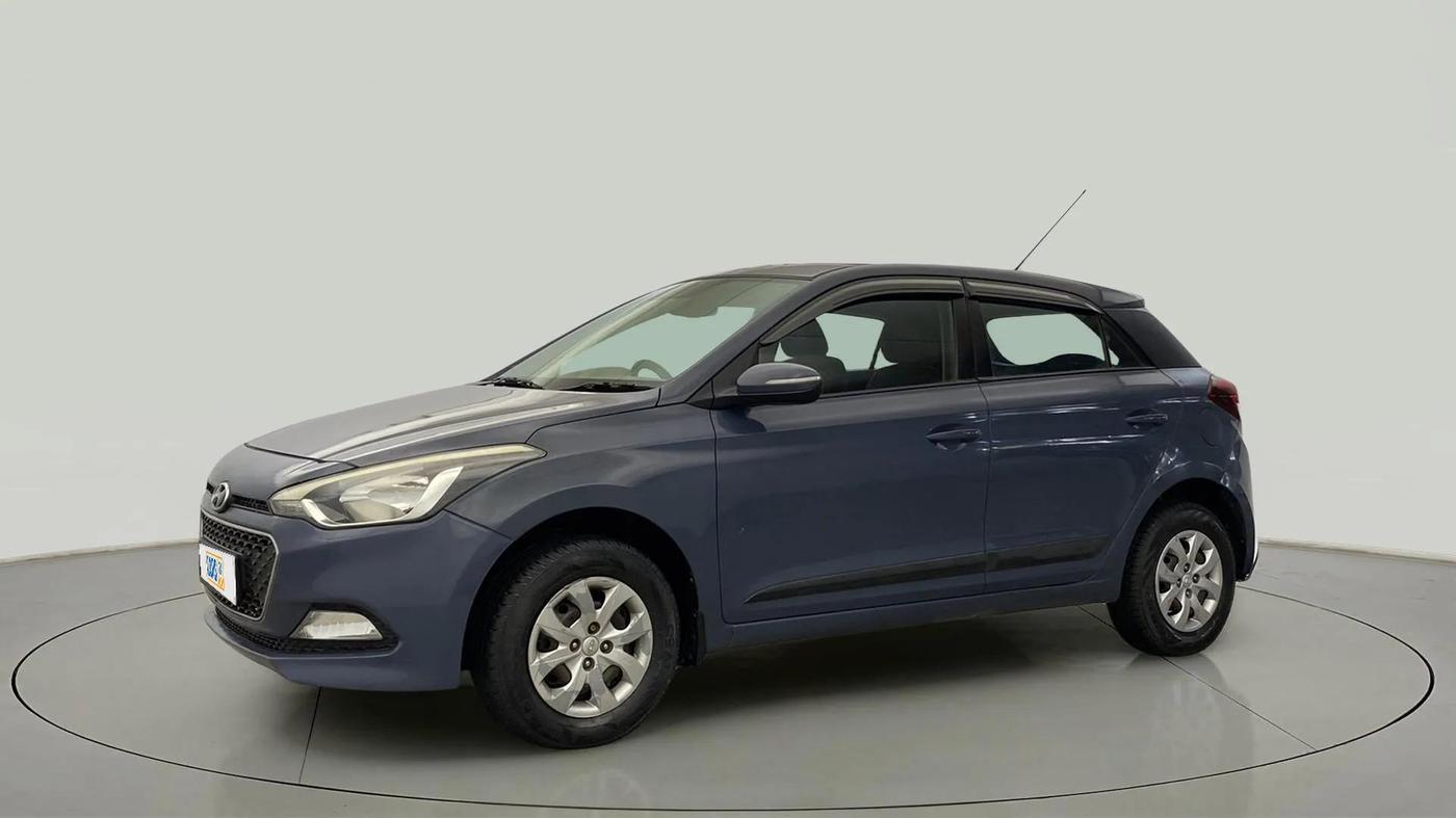 2015 Hyundai Elite i20 SPORTZ 1.2, Petrol, Manual, 1,01,901 km, Left Front Diagonal