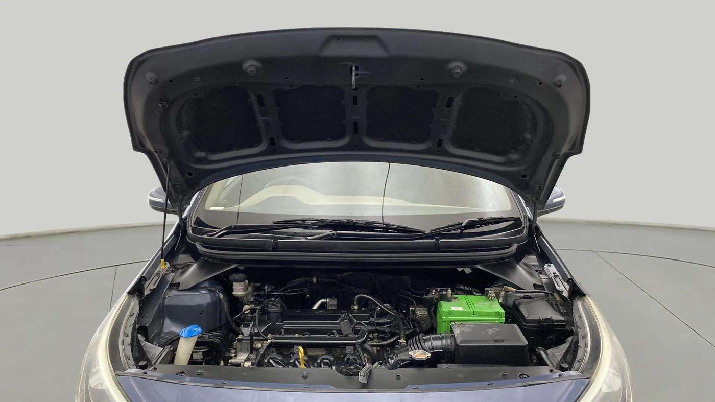 2015 Hyundai Elite i20 SPORTZ 1.2, Petrol, Manual, 1,01,901 km, Open Bonet