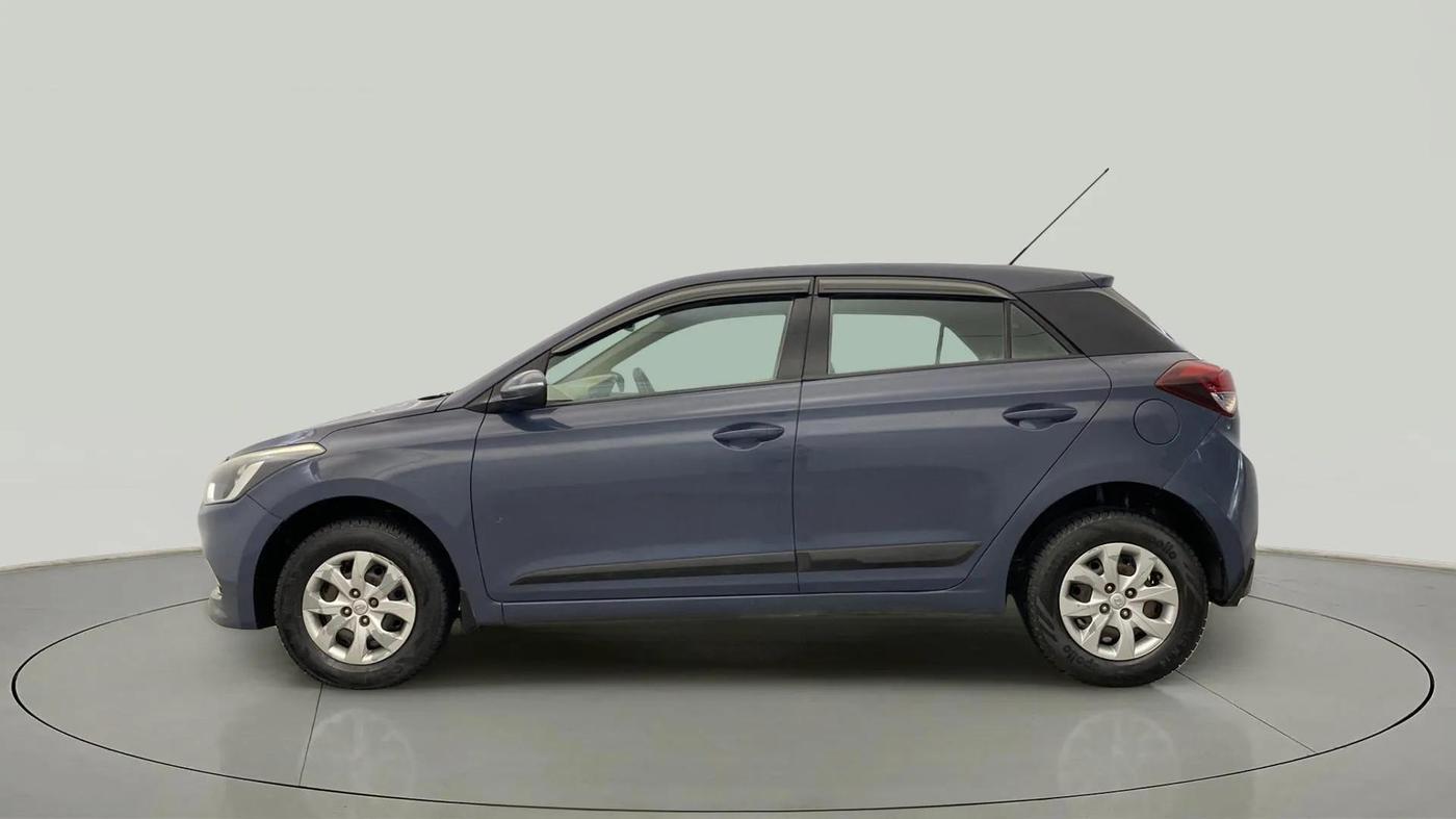 2015 Hyundai Elite i20 SPORTZ 1.2, Petrol, Manual, 1,01,901 km, Left Side