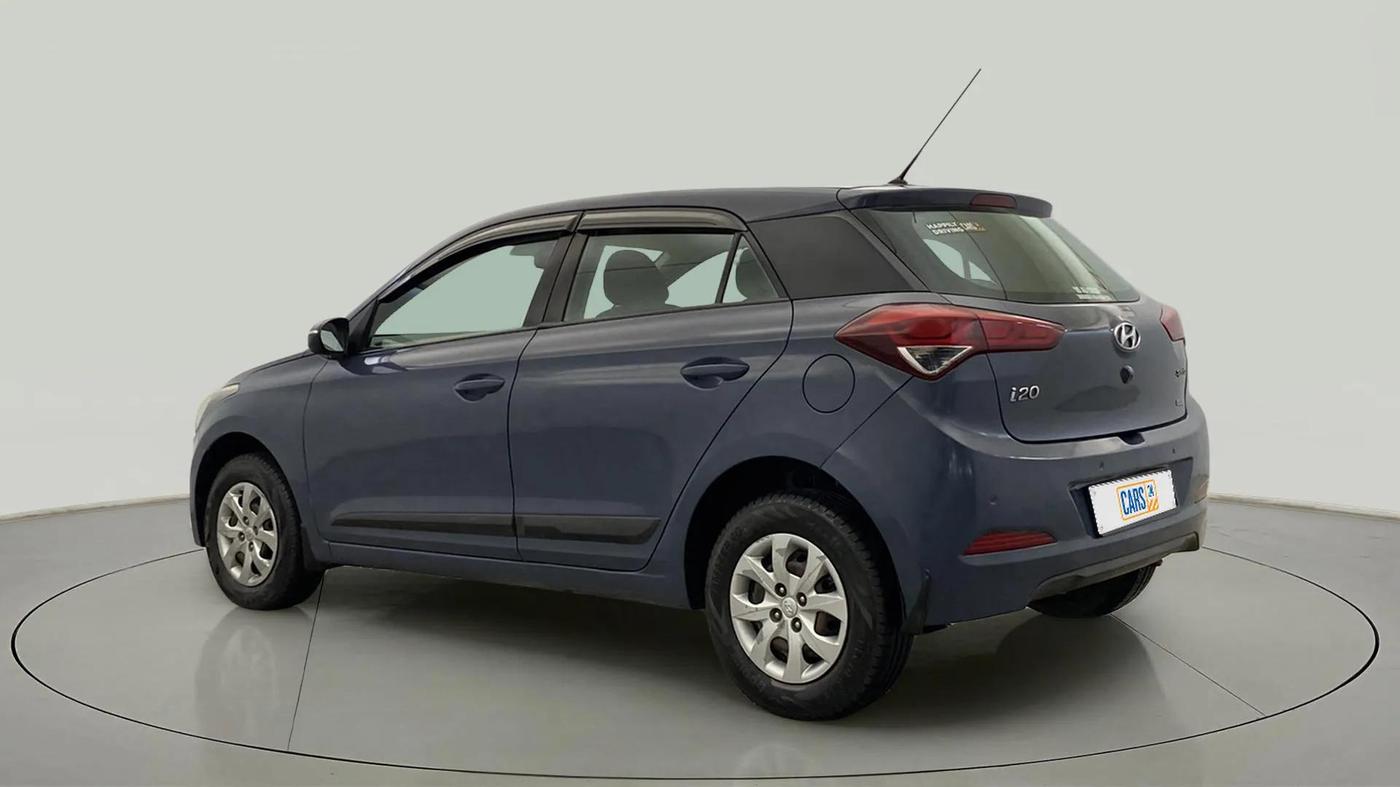 2015 Hyundai Elite i20 SPORTZ 1.2, Petrol, Manual, 1,01,901 km, Left Back Diagonal