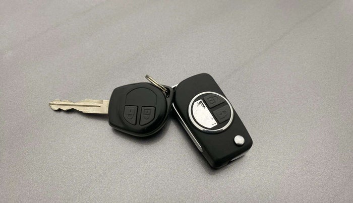 2013 Maruti Swift Dzire VXI, Petrol, Manual, 51,014 km, Key Close Up