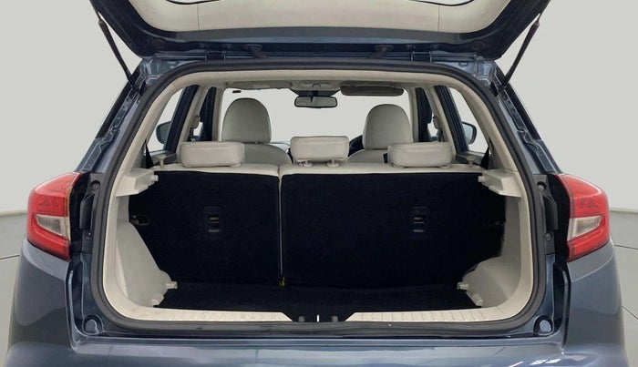 2021 Mahindra XUV300 W8 (O) 1.2 PETROL, Petrol, Manual, 67,356 km, Boot Open Zoomed View