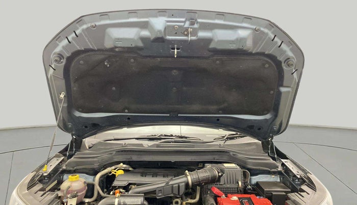 2021 Mahindra XUV300 W8 (O) 1.2 PETROL, Petrol, Manual, 67,356 km, Open Bonet