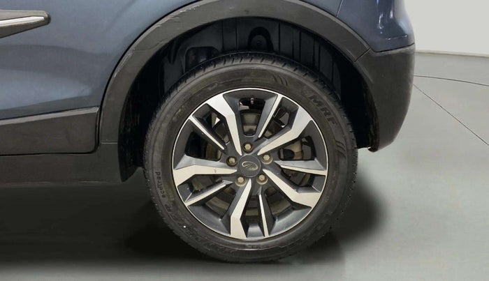 2021 Mahindra XUV300 W8 (O) 1.2 PETROL, Petrol, Manual, 67,356 km, Left Rear Wheel