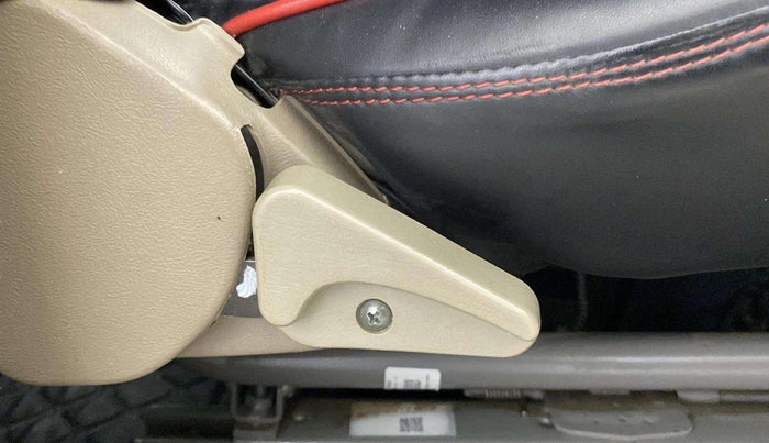 2024 Mahindra Bolero B6, Diesel, Manual, 19,724 km, Driver Side Adjustment Panel