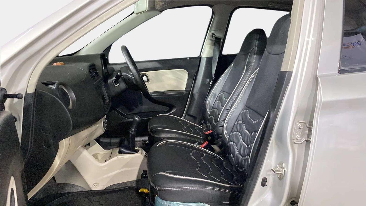 2022 Maruti Alto LXI OPT CNG, CNG, Manual, 32,831 km, Right Side Front Door Cabin