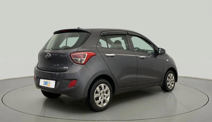 2015 Hyundai Grand i10 MAGNA 1.2 KAPPA VTVT, Petrol, Manual, 66,673 km, Right Back Diagonal